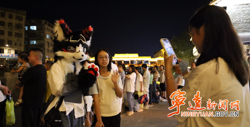 【美景不远·就在宁远】宁远:文庙古街双节嘉年华 打造沉浸式民俗盛宴_副本500.png 【美景不远·就在宁远】宁远:文庙古街双节嘉年华 打造沉浸式民俗盛宴_副本500.png