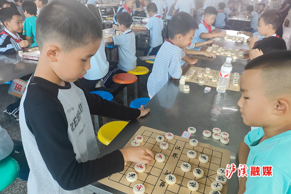 白沙小学象棋比赛.jpg 白沙小学象棋比赛.jpg