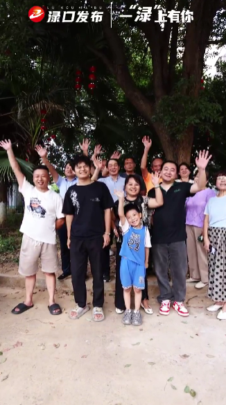 小区“主理人”马主任