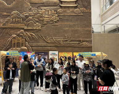 怀博非遗集市火热开展