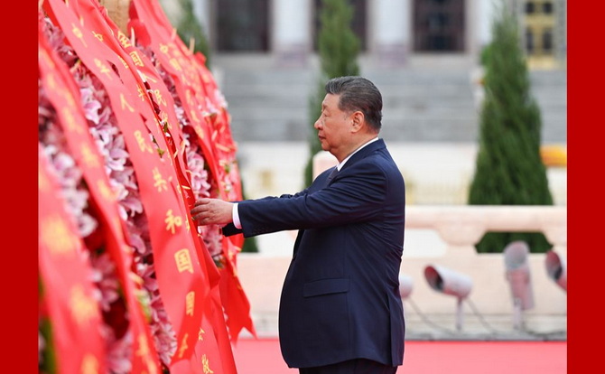 烈士纪念日向人民英雄敬献花篮仪式在京隆重举行 习近平等党和国家领导人出席