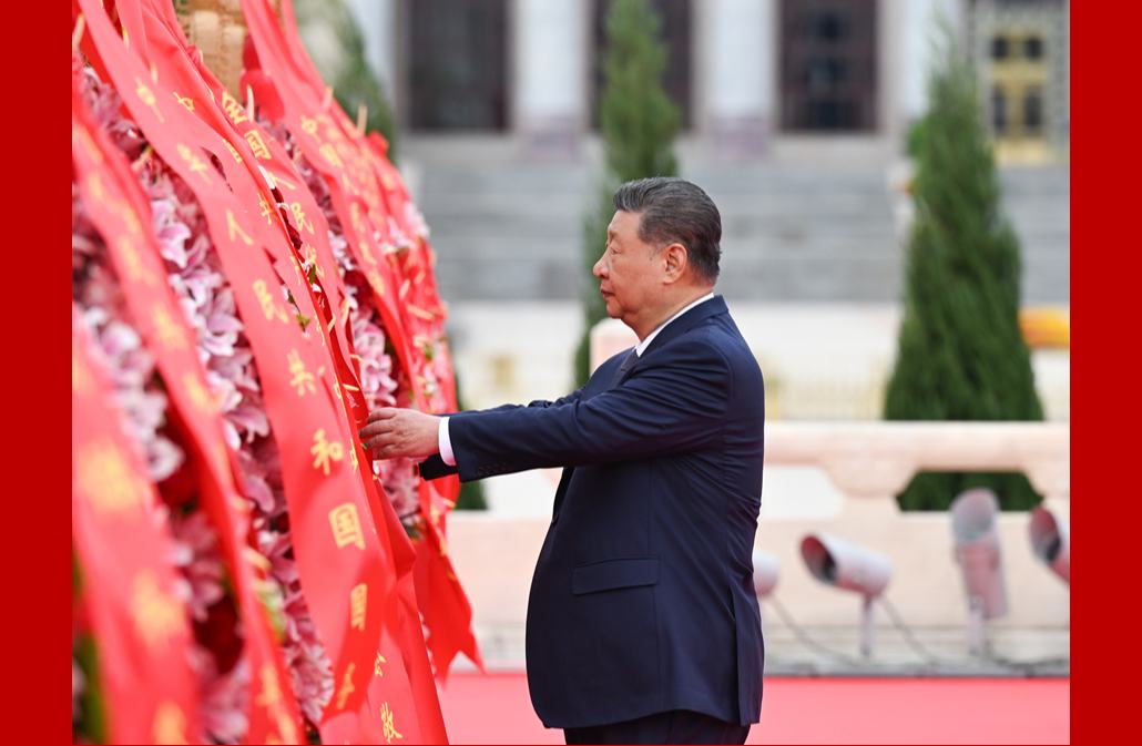 烈士纪念日向人民英雄敬献花篮仪式在京隆重举行