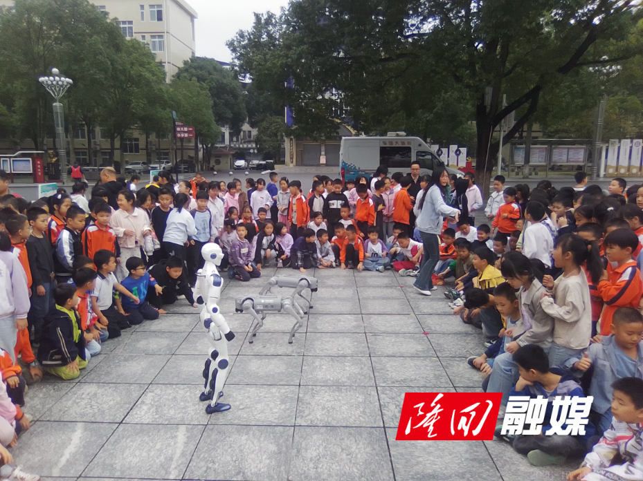 微信图片_20261019161941_111_308.jpg 微信图片_20261019161941_111_308.jpg