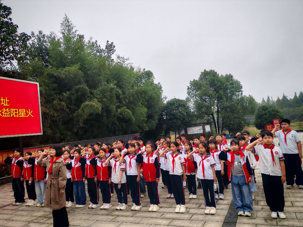 7cb83f212010be0d740a634188a2f45a.jpg
