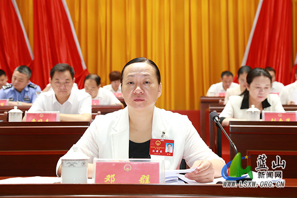(聚焦两会)蓝山县第十九届人民代表大会第一次会议开幕2.jpg (聚焦两会)蓝山县第十九届人民代表大会第一次会议开幕2.jpg