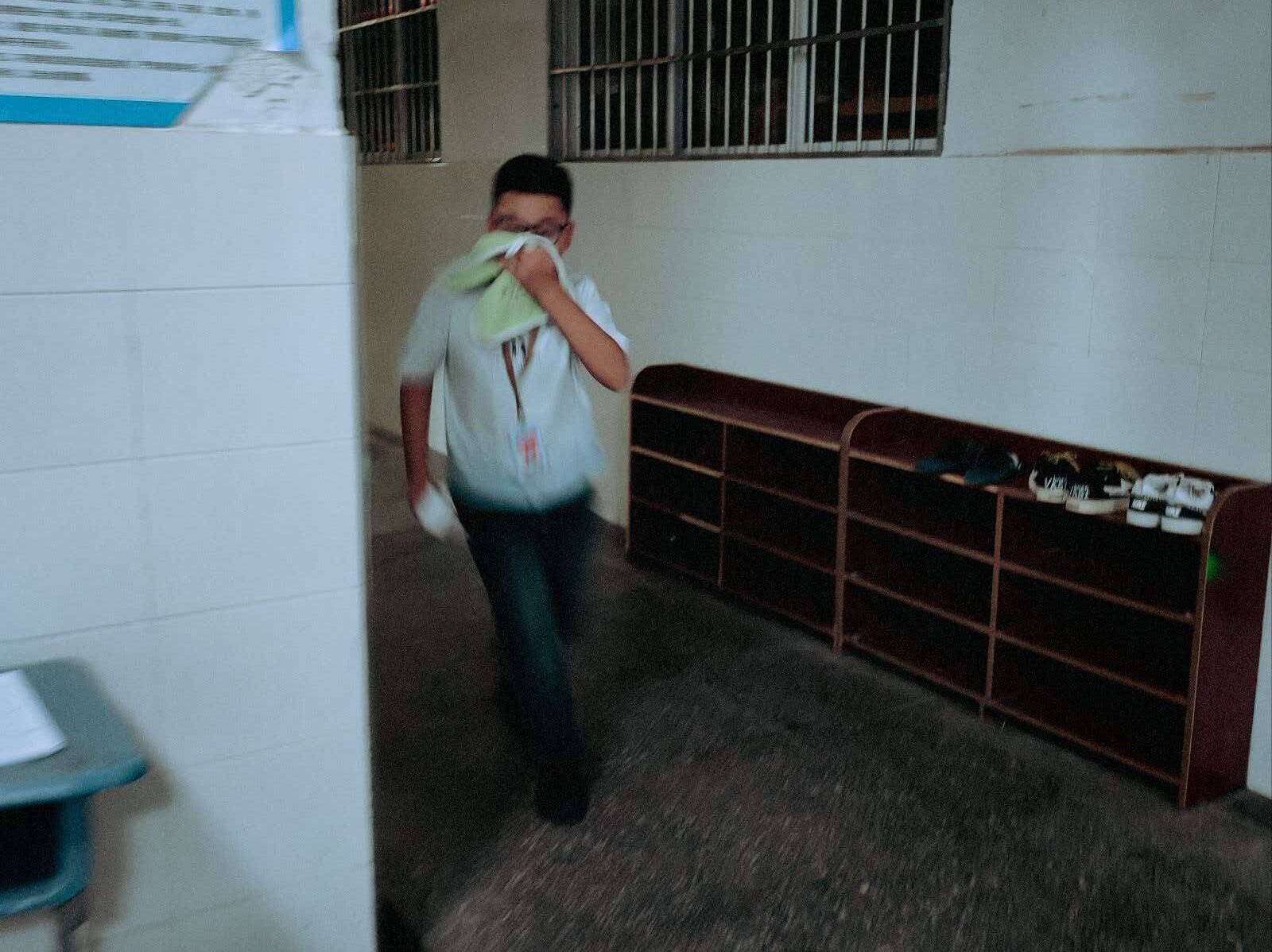 i.jpg