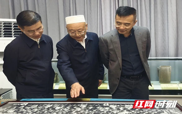 周文赴大祥区督查溶洞天坑山谷问题排查整治及维护政治安全和社会稳定工作