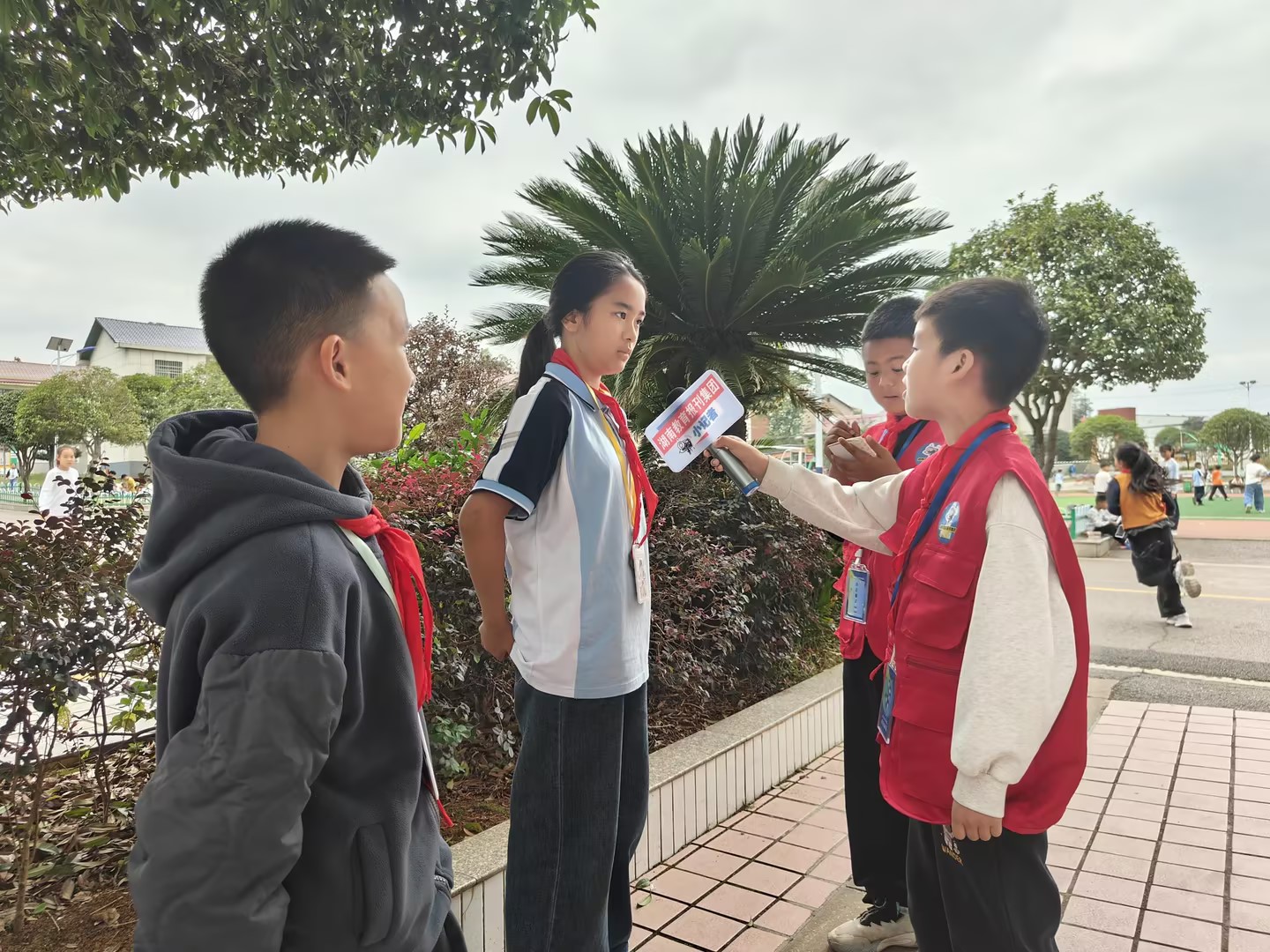 8ebe681f8c32b10662cb667a909fe41c_compress.jpg