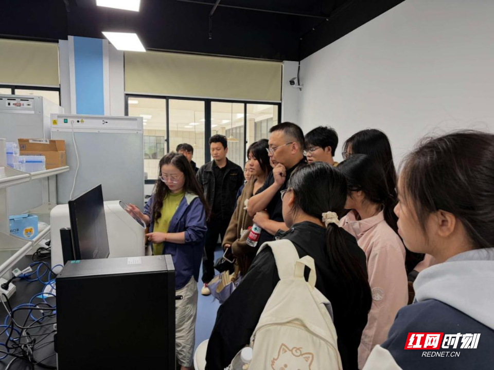 怀化职院组织开展研学实践