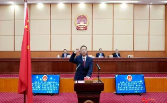 谢卫江任湖南省代理省长