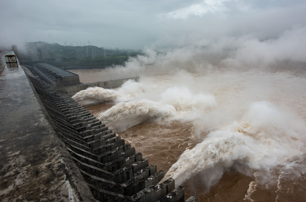 今年入汛以来最大洪水抵达三峡流量超6万立方米秒