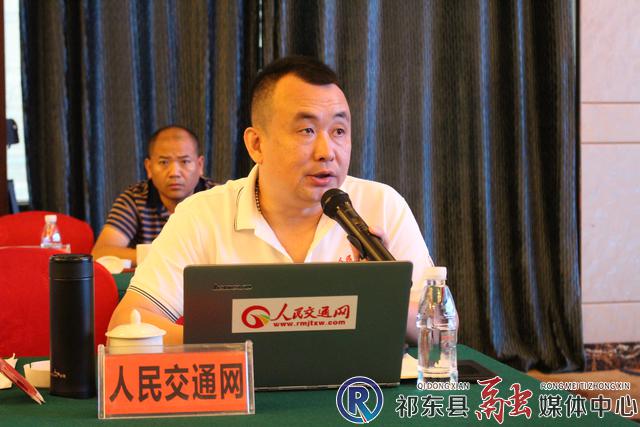 媒体采访团来我县采访交通问题顽瘴痼疾集中整治工作__祁东新闻网