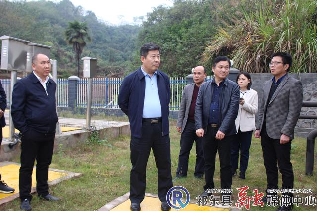 杜登峰赴粮市镇调研污水处理设施建设