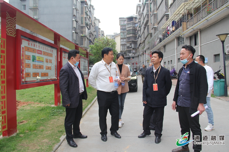 县人大常委会视察调研我县“八五”普法宣传教育五年规划编制工作2.JPG