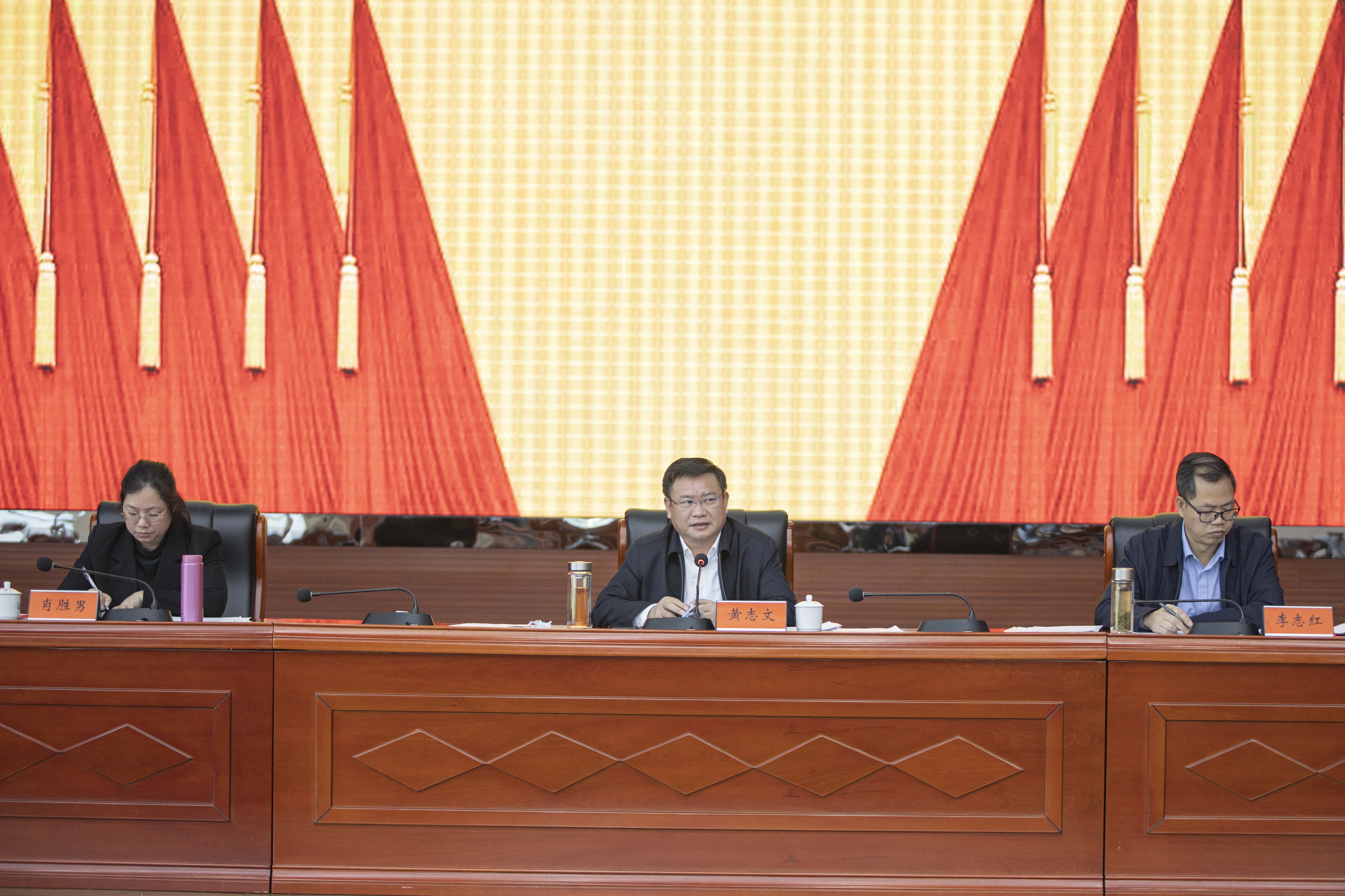 2R8A5572.JPG