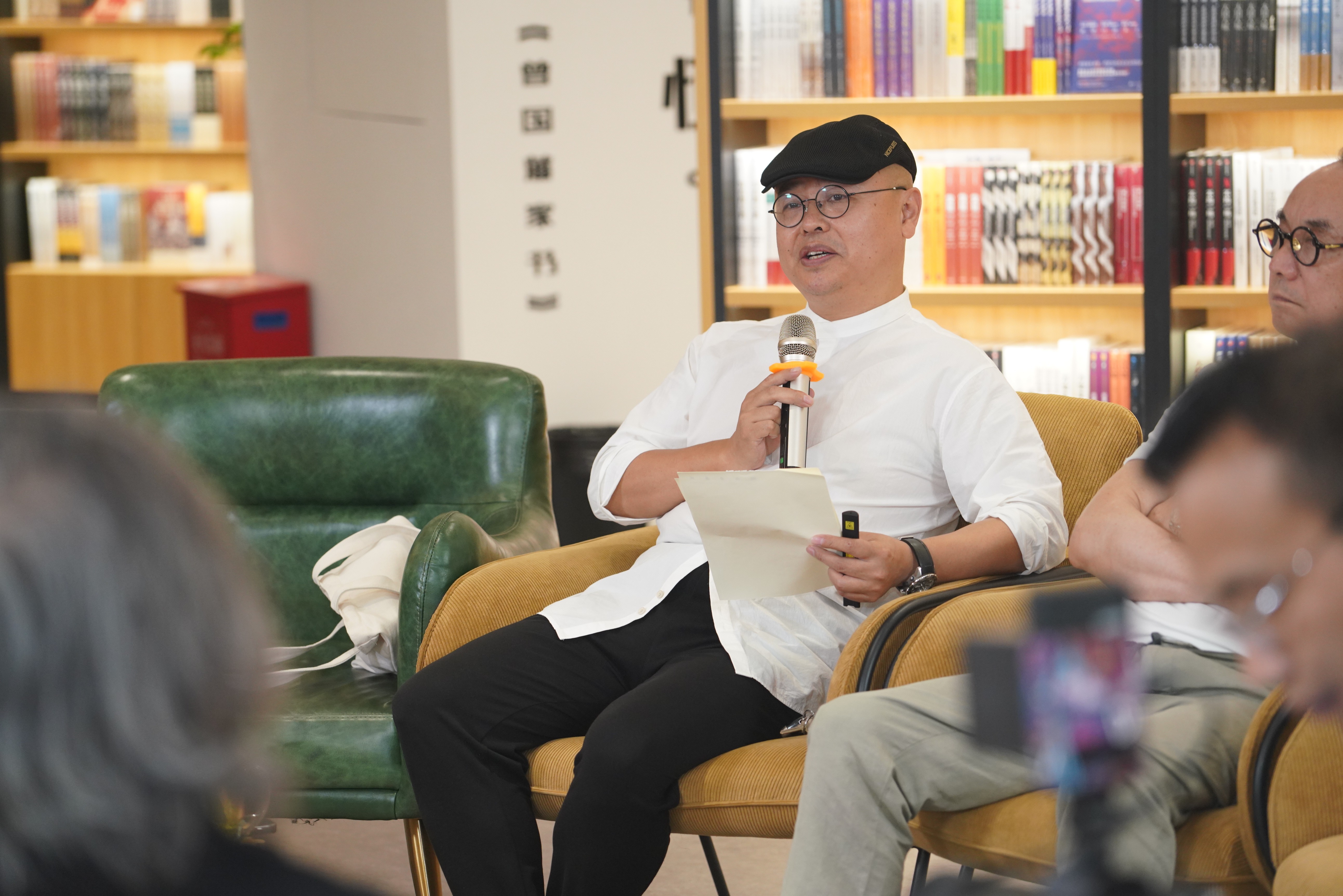 艺术沙龙 | 黄礼攸与三月渡船坡：一个艺术家与一座城的链接