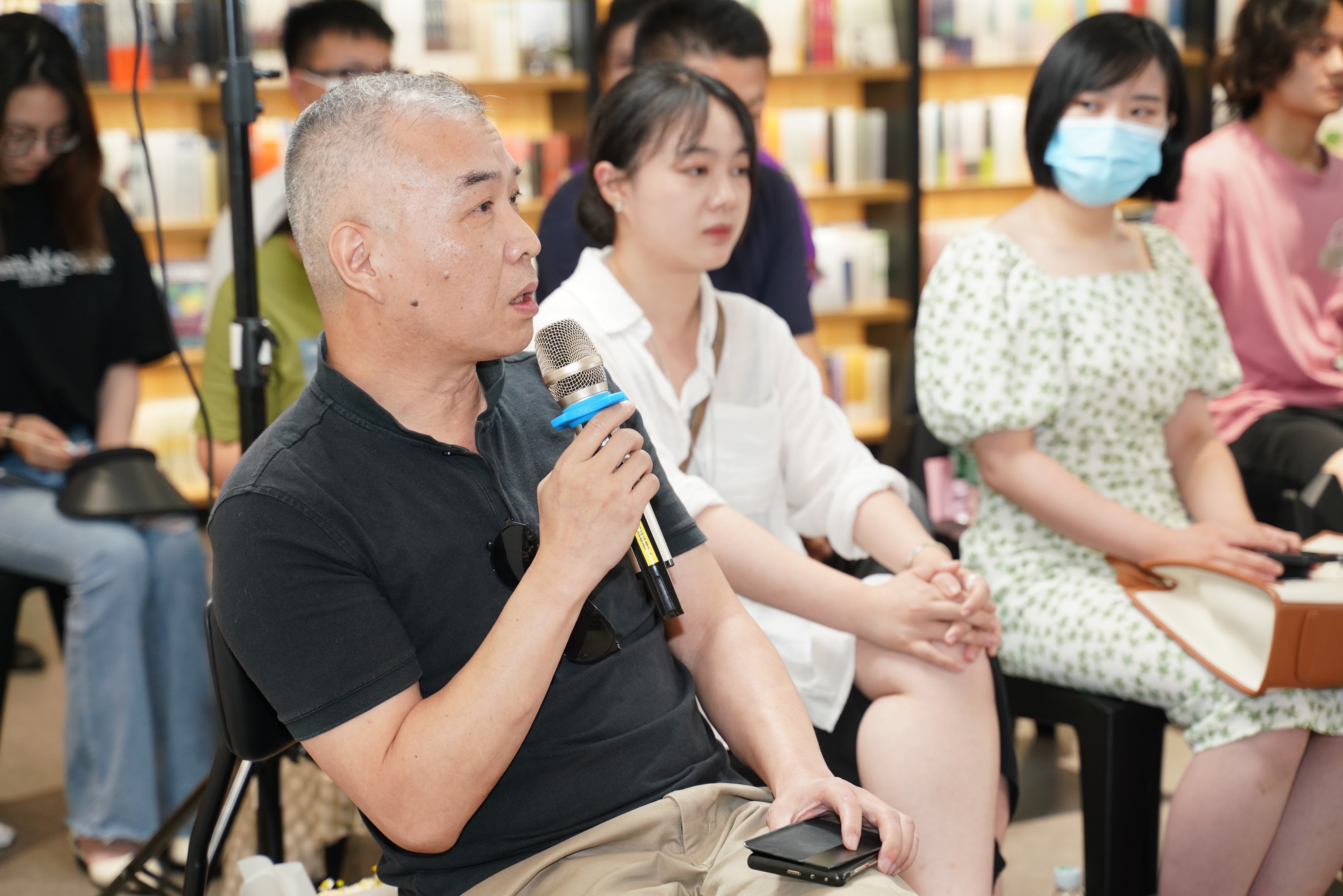 艺术沙龙 | 黄礼攸与三月渡船坡：一个艺术家与一座城的链接