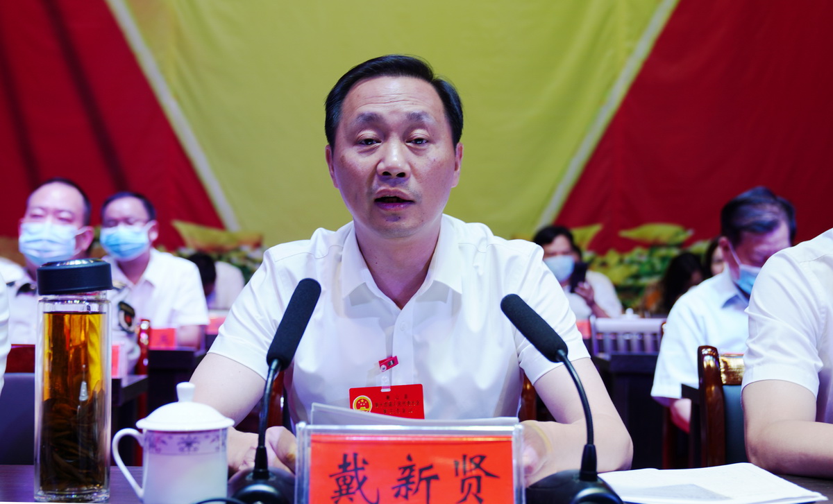 书记讲话.JPG