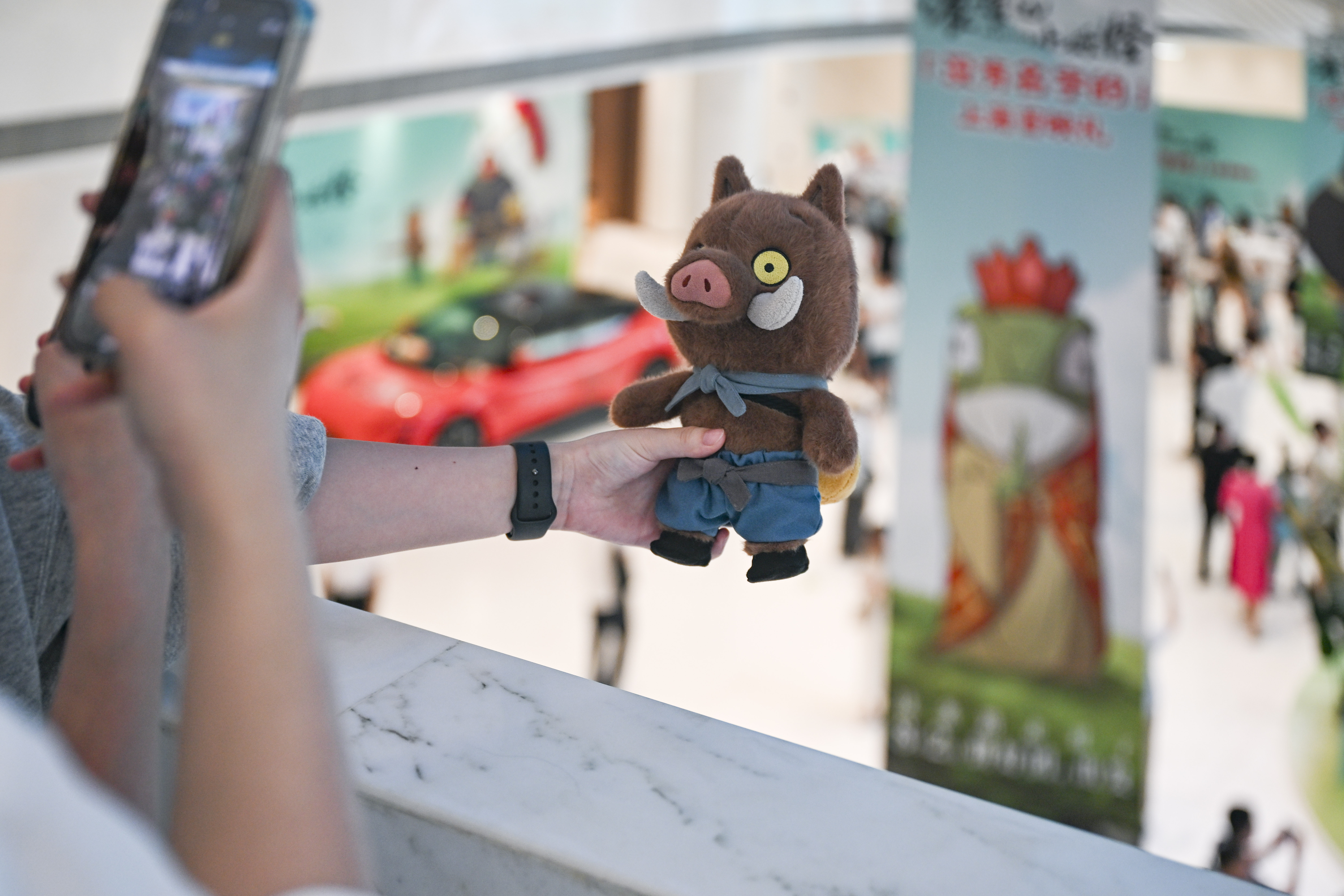 这部电影在标签加热期间非常“燃烧”！ “小人